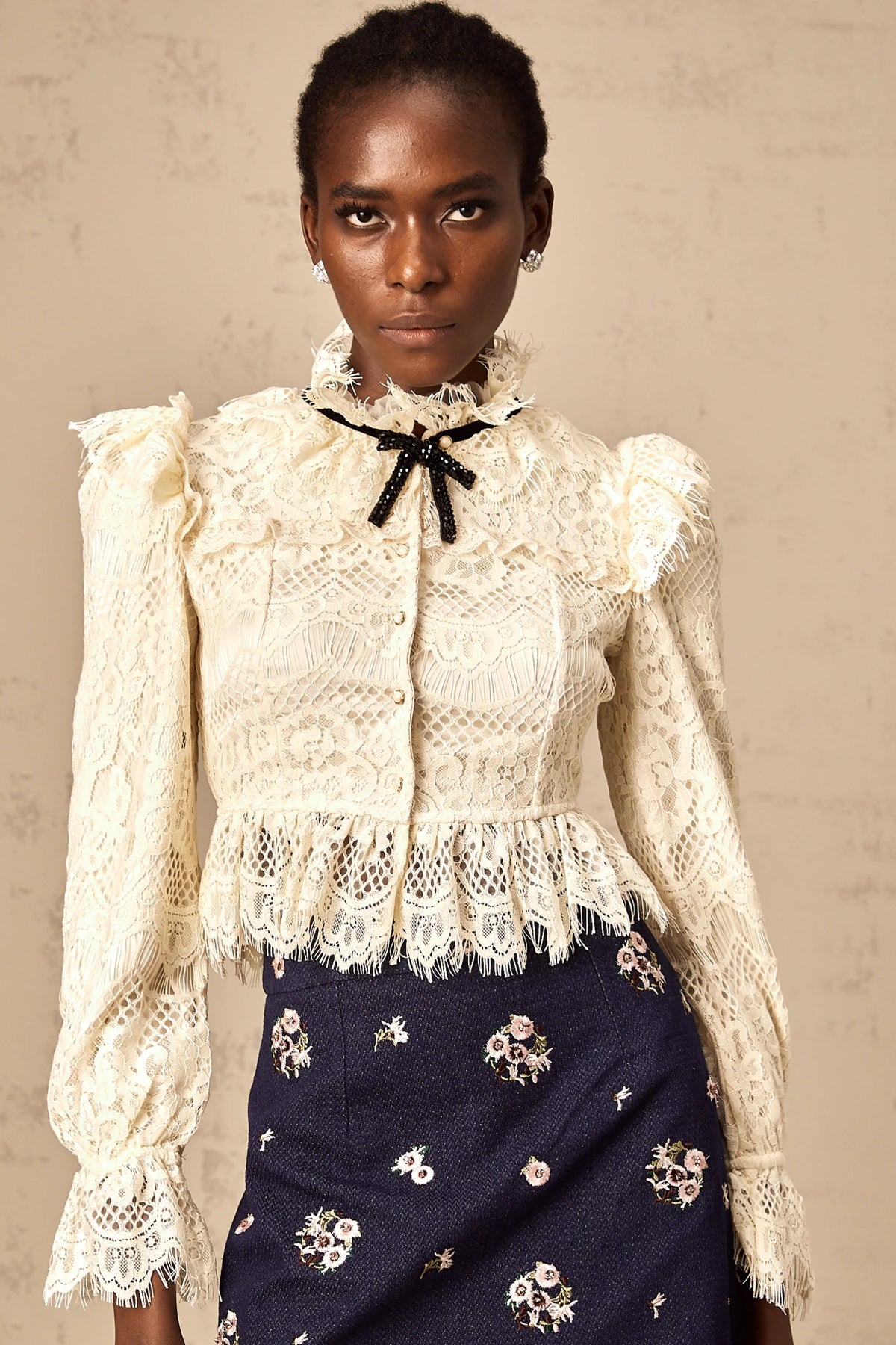 Anaelle off-white bowknot floral-lace blouse