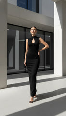 Maison Celie – Elegant Black Midi Dress