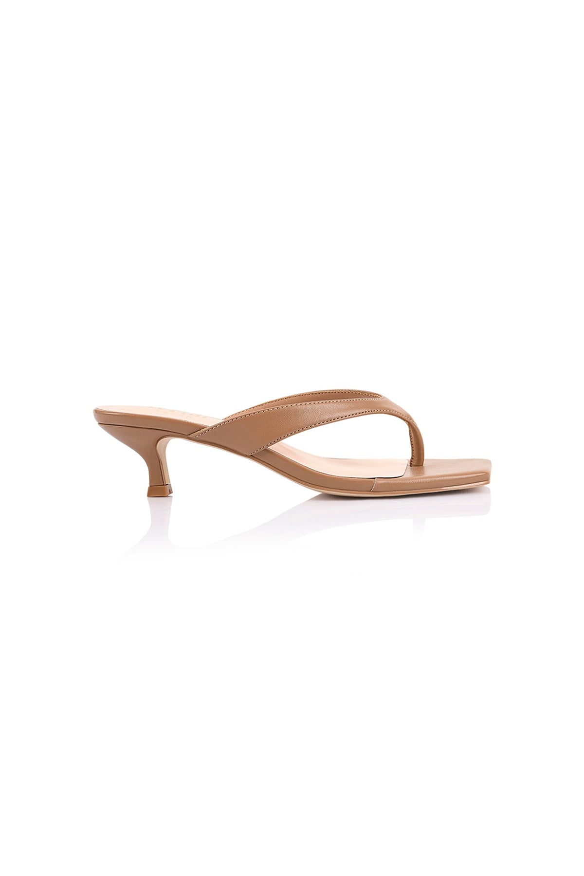 Martha Kitten Heel Camel